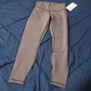 Wunder under HR tight 25 flux